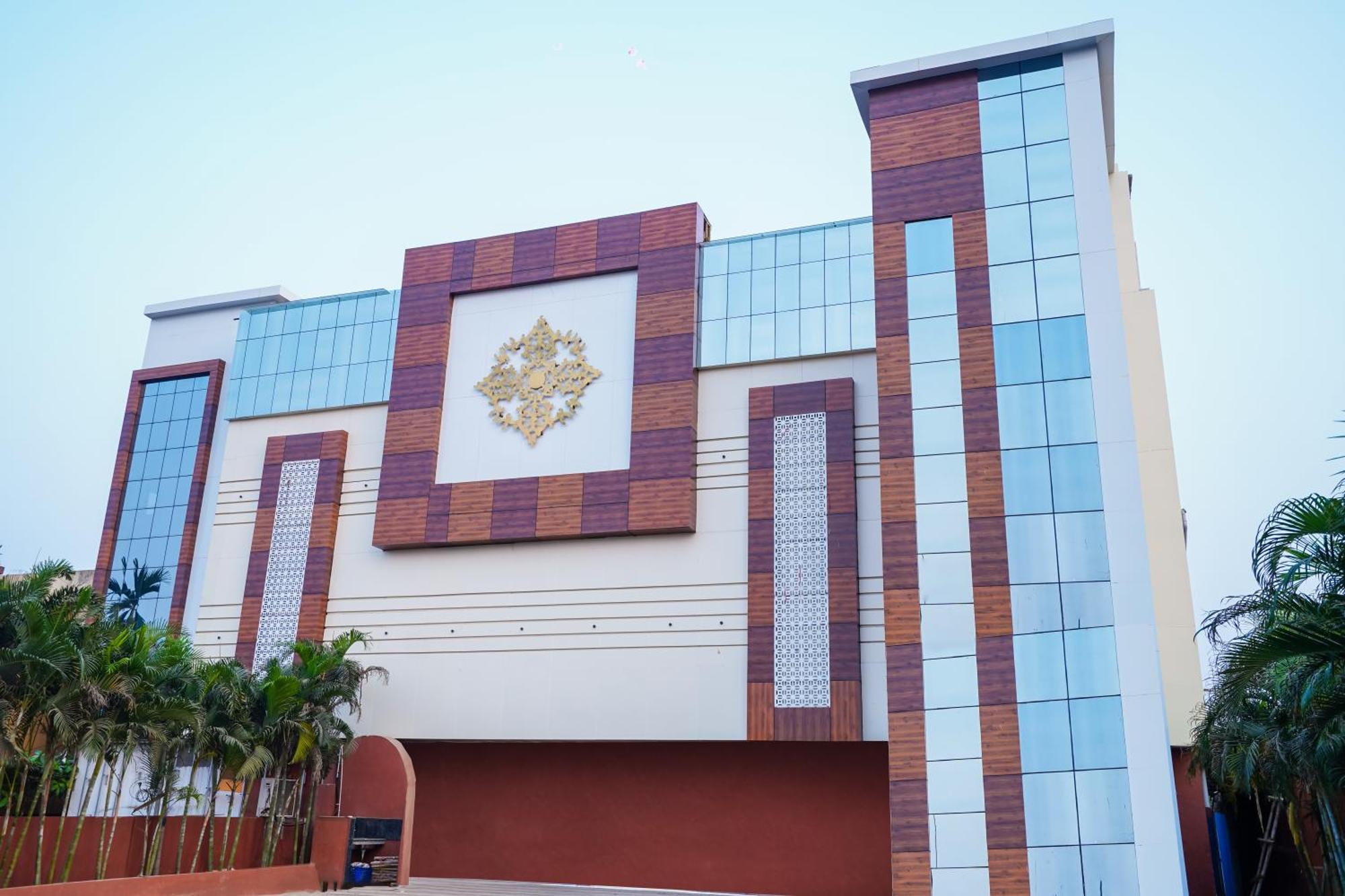 Hotel Middleton Nxt Bhubaneswar Bagian luar foto