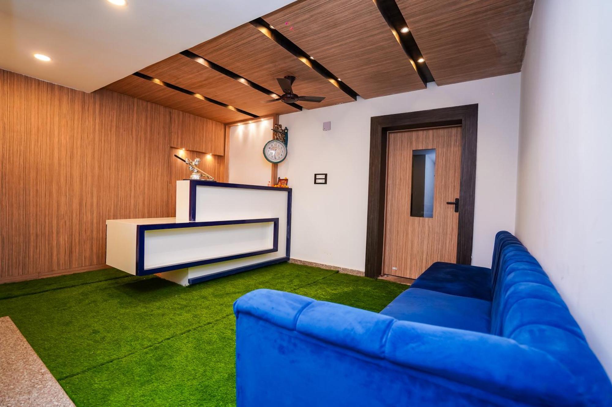Hotel Middleton Nxt Bhubaneswar Bagian luar foto